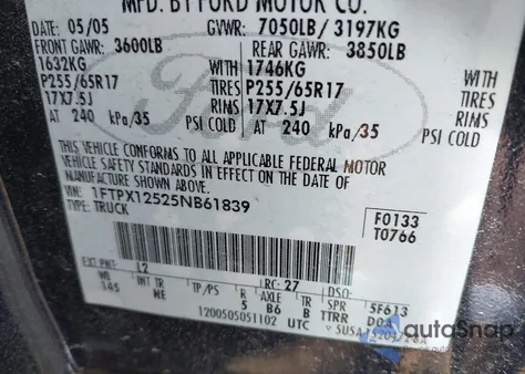 2005 Ford F-150 Lariat/Xl/Xlt from USA, damaged, VIN 1FTPX12525NB61839